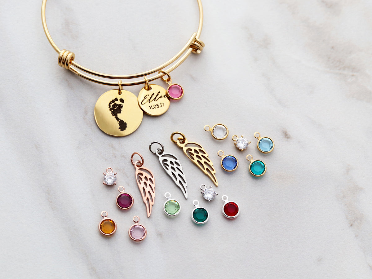 Can you add charms to discount an alex and ani bracelet